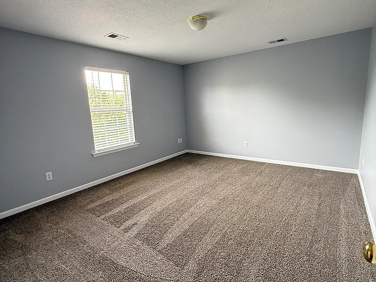 139 Kingscreek Dr — Photo 29