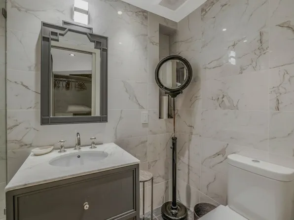 155 West 15th Street image 13 of 22