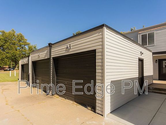 4th image of 6235 Holdrege St APT A3