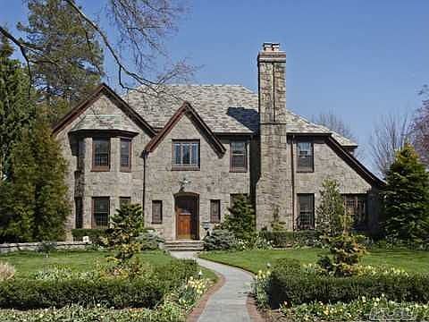1st image of 153 Oxford Blvd