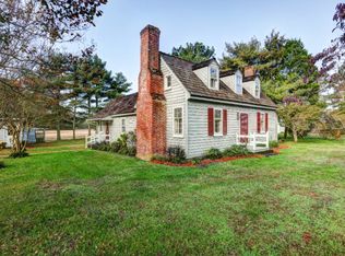 15 Paynes Shop Rd, Lancaster, VA 22503