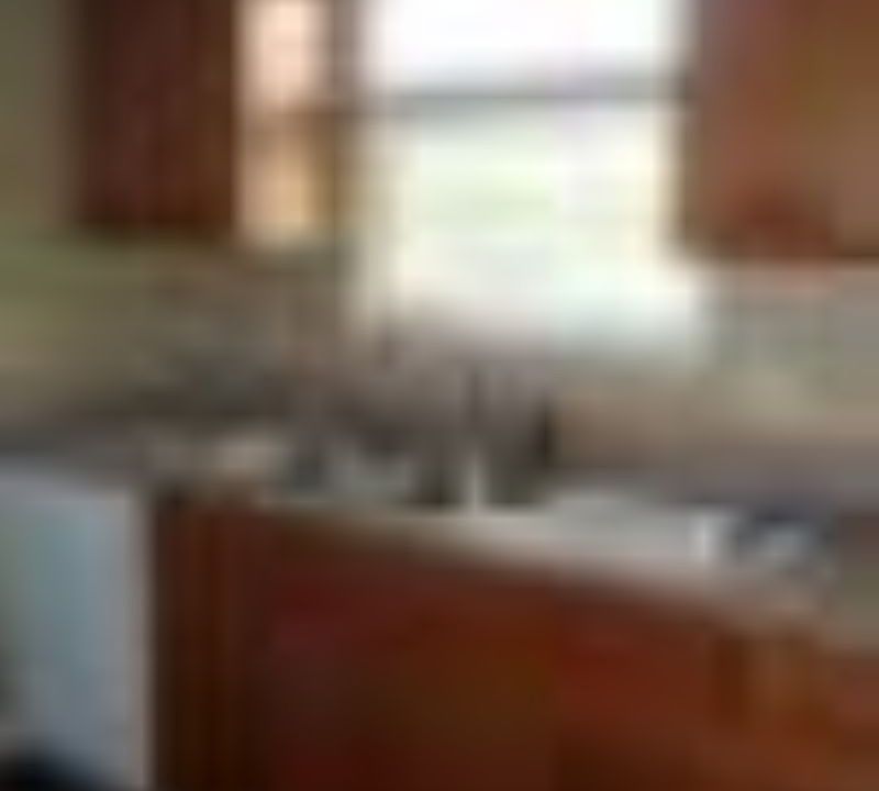 2nd image of 215 SE D Ave
