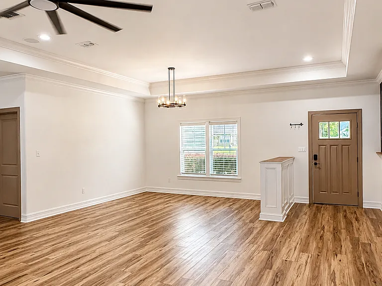 212 Nandina Way — Photo 7