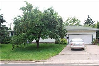 5th image of 401 N Van Buren Ave