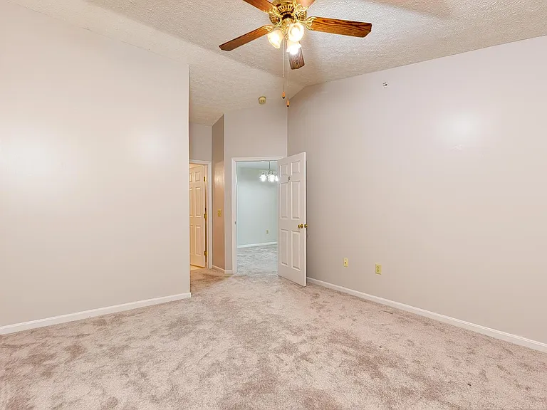 2323 Vicente Ct #309 — Photo 23