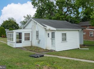 1004 Chambers St, Harrisburg, PA 17113
