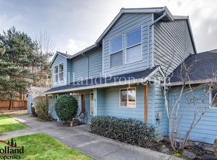 700-706 SW 206th Pl #704, Beaverton, OR 97003