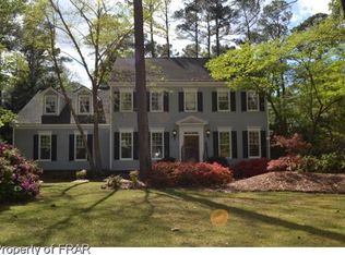205 Queensberry Dr, Fayetteville, NC 28303