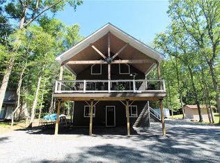 414-415 Yeats Ct, Albrightsville, PA 18210