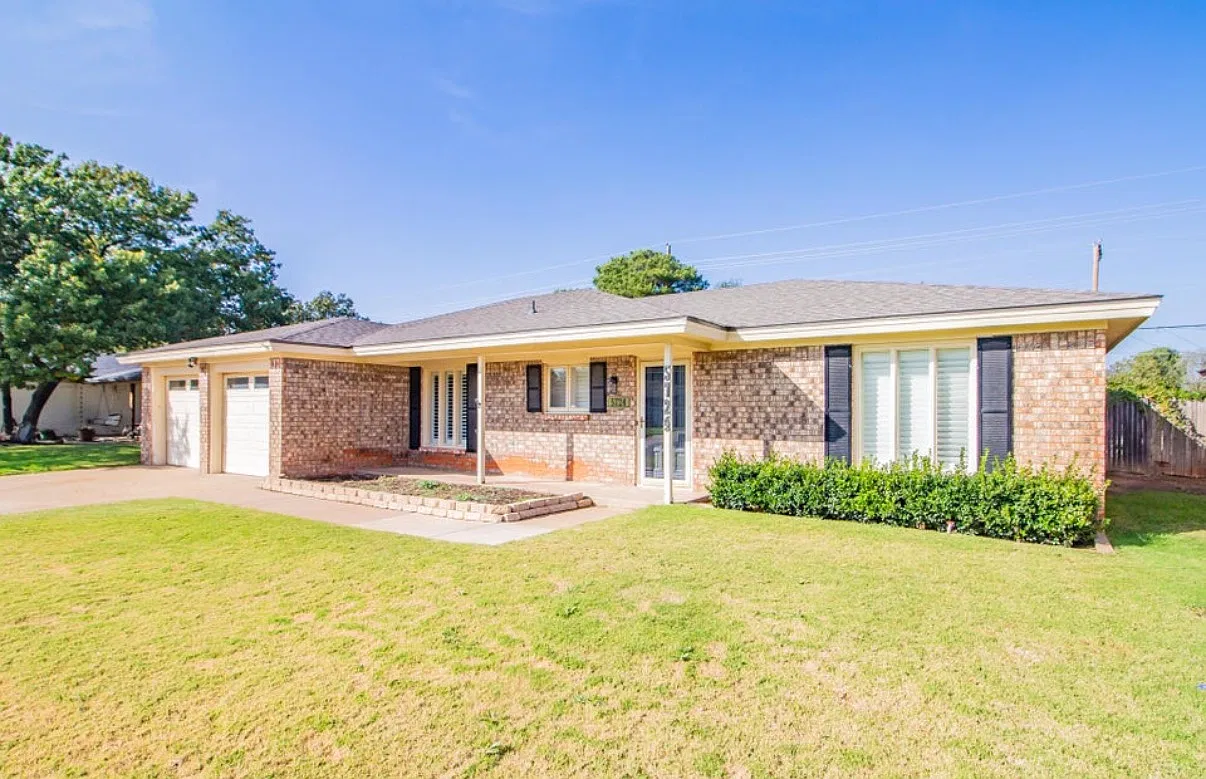 3 bed, 1885 sqft, $2,000 — Photo 4