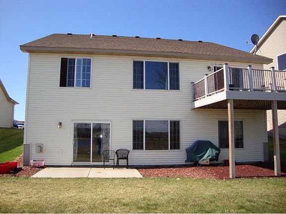 5th image of 12184 Bataan St NE