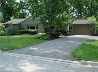 3127 Leeds Rd, Columbus, OH 43221