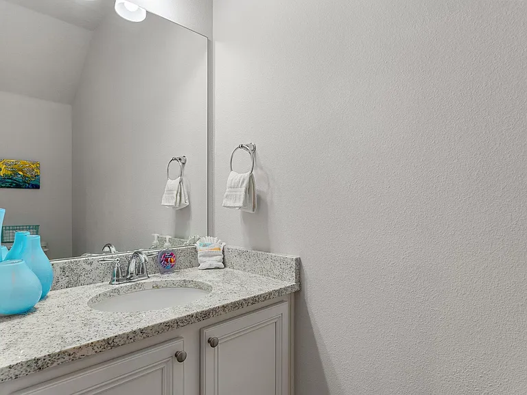 1897 Pointe Dr — Photo 23