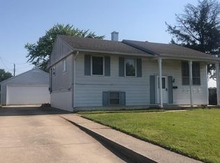 1533 Cinnamon Rd, Fort Wayne, IN 46825