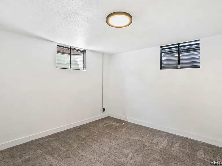 9309 Highland Pl — Photo 23