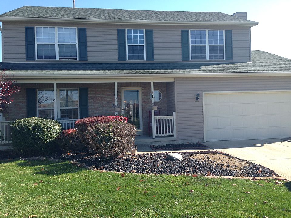 1st image of 3584 Carlotta St