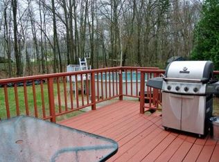 54 Woodruff Rd, Clinton, MA 01510