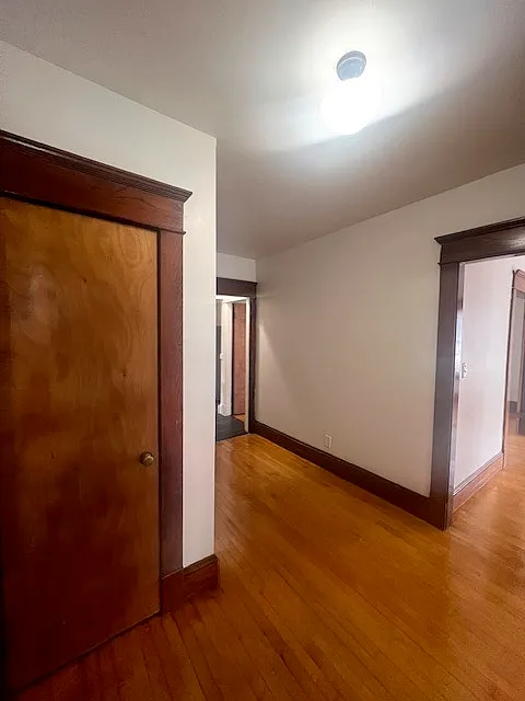 Building Photo - 446 Appleton St #3R