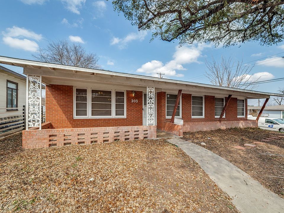 1st image of 203 Sullivan Dr