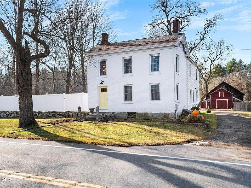 715 Ridge Road