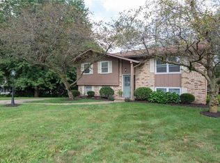 3337 Winter Hills Cir NW, Massillon, OH 44646