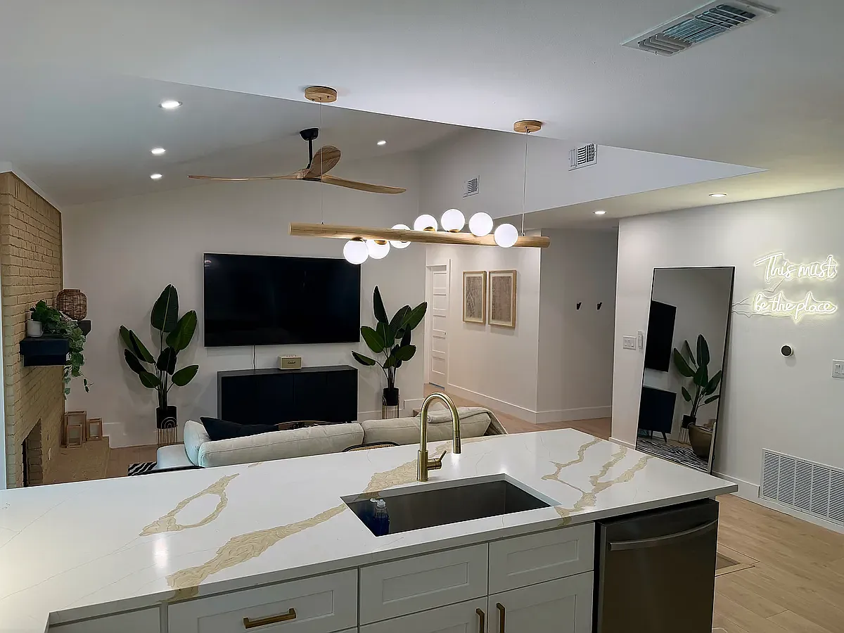3 bed, 1228 sqft, $4,000 — Photo 3