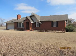 1408 N 5th St, Henryetta, OK 74437