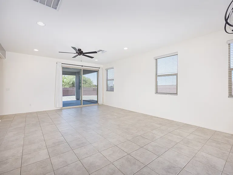 12195 W Amarissa Dr — Photo 10
