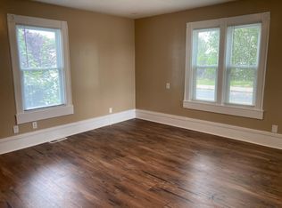 1022 Main St #1R, West Springfield, MA 01089