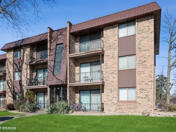 3026 Bernice Rd APT 308, Lansing, IL 60438