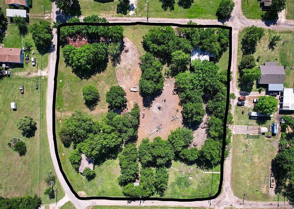 101 Main St, Barry, TX 75102 Zillow