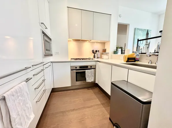 25 Broad Street image 9 of 27