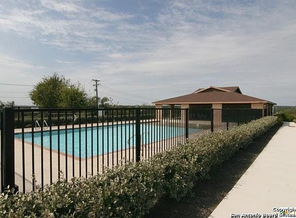 4th image of 3621 Blue Cloud Dr