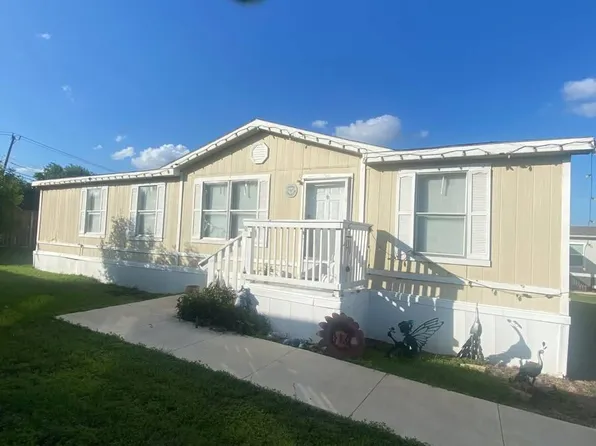 7616 Upper Seguin Rd Trailer 243, Converse, TX 78109