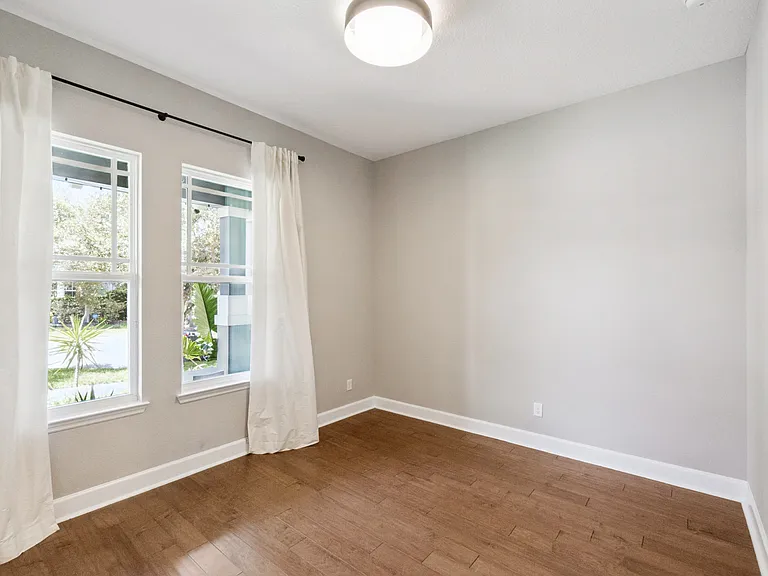 13273 Granger Ave — Photo 14