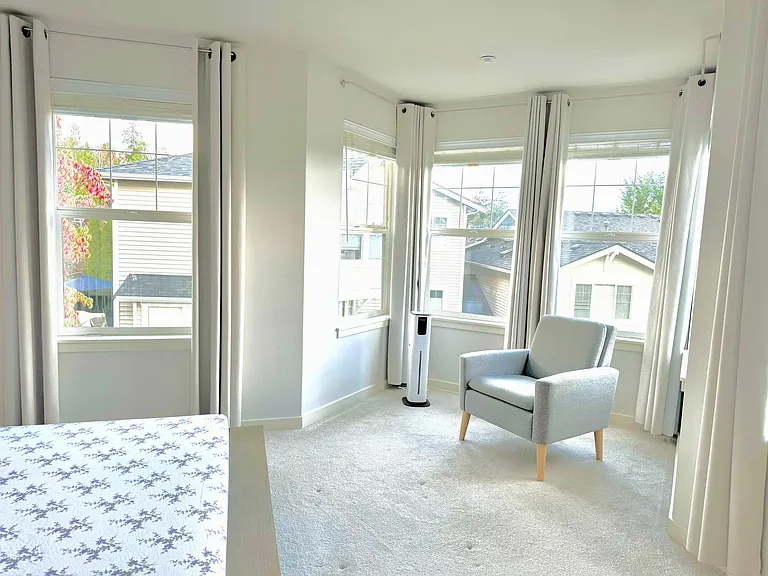 Master bedroom 2