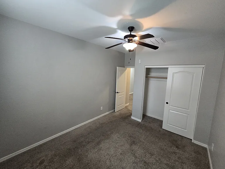 950 S Wallrade Ln — Photo 12