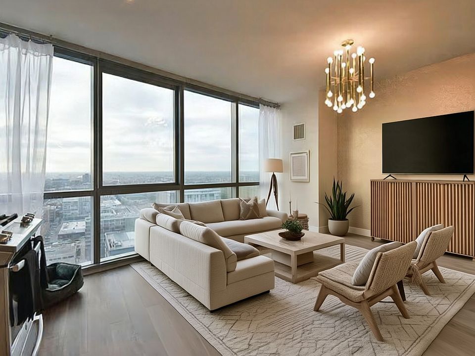 1st image of 934 W Madison St #1104