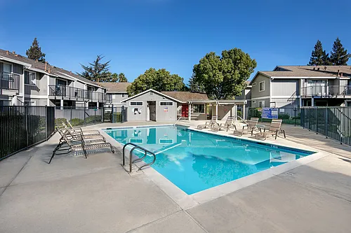 Evergreen Park I & II Photo 1