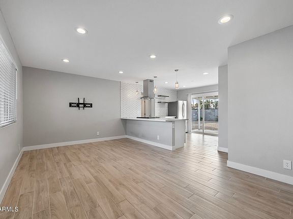 3rd image of 402 N 73rd St