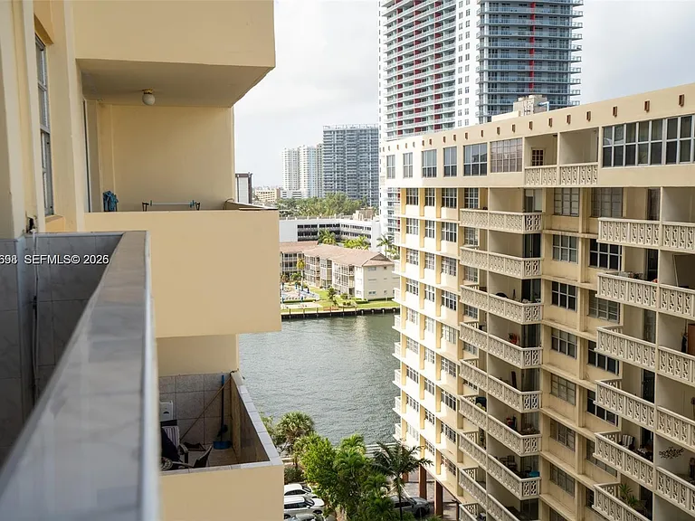 1833 S Ocean Dr #1103 — Photo 9