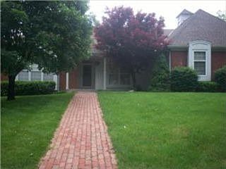 5th image of 11821 Summit St