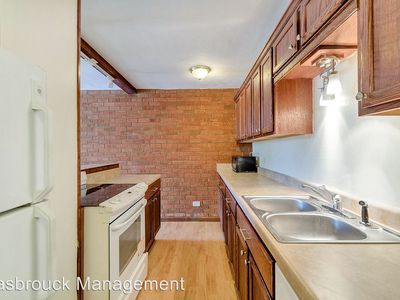 1800 Jefferson Park Ave APT 303, Charlottesville, VA, 22903