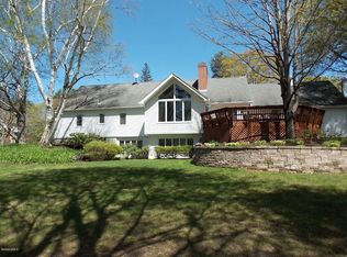 220 High St, Pittsfield, MA 01201