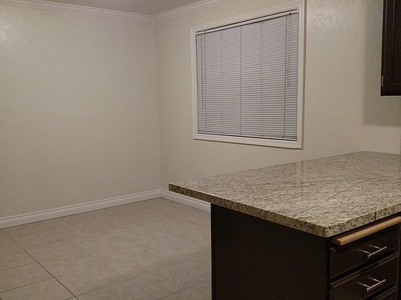 5th image of 2312 W Zions Dr