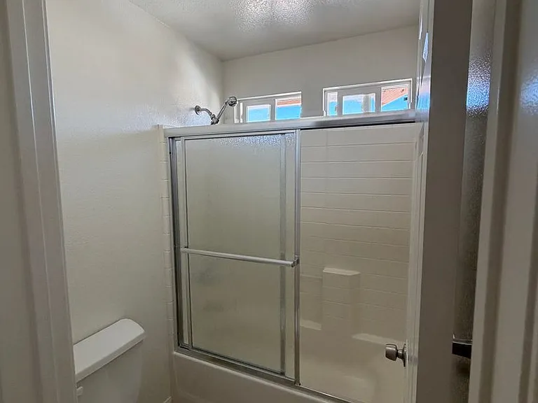 547 Hart Dr #15 — Photo 20