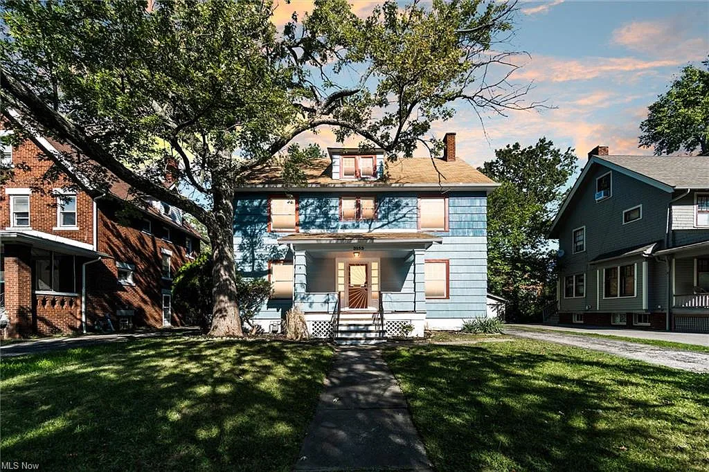3153 Whitethorn Rd photo 1