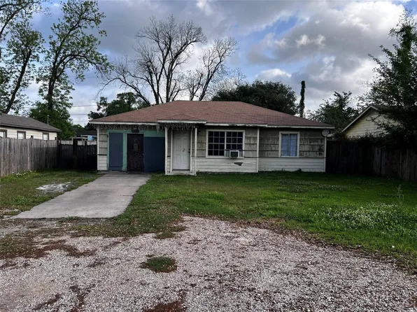 7641 Delavan Dr, Houston, TX 77028