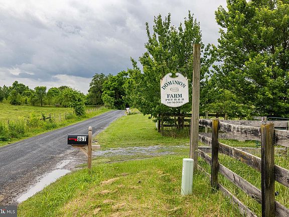 2nd image of 867 Kibler Rd