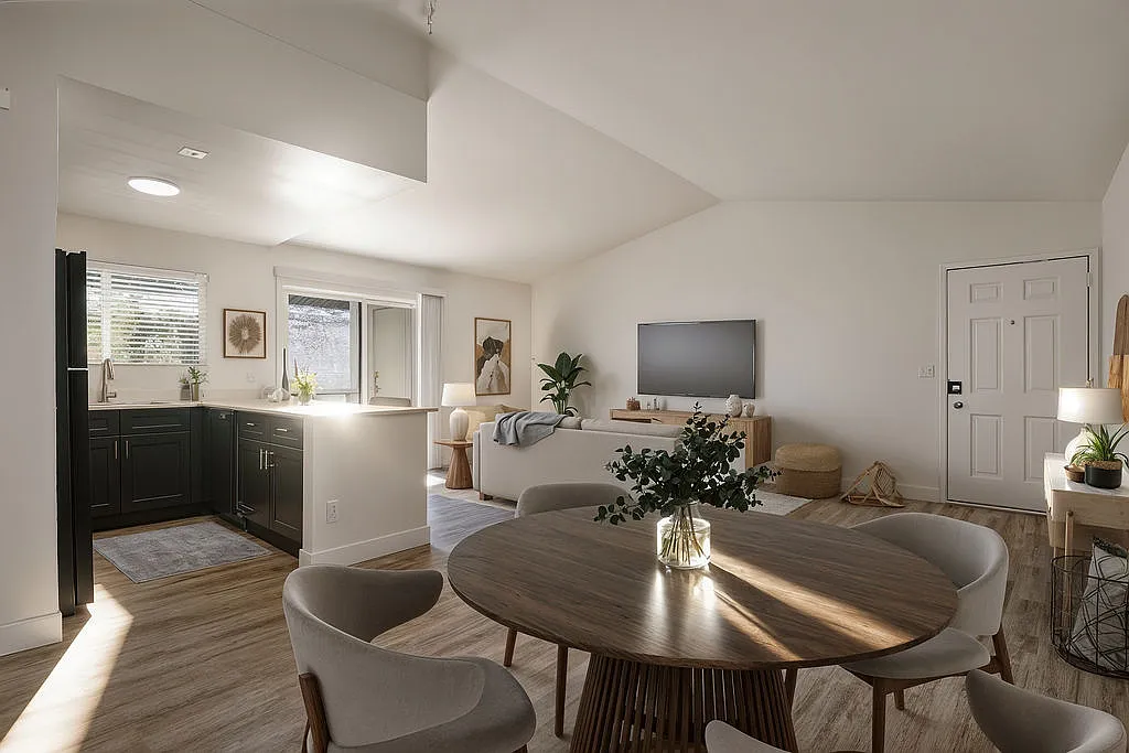 Canyon Heights — Photo 1